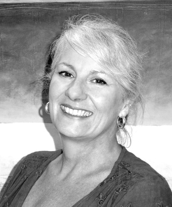 Professor Lexi Lasczik